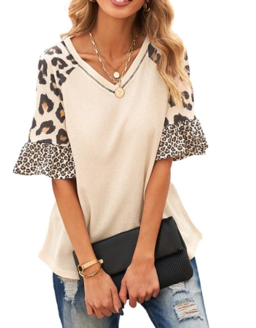 Load image into Gallery viewer, Womens Leopard Print Sleeve Top
